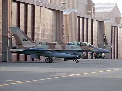 美制F-16战机发现致癌物质 以军飞行员接受体检