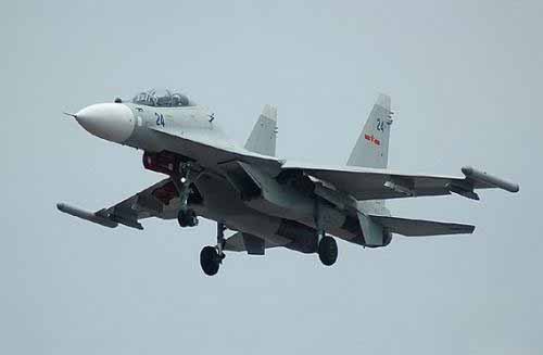 中国新型战机南疆出击 未来将作撒手锏武器